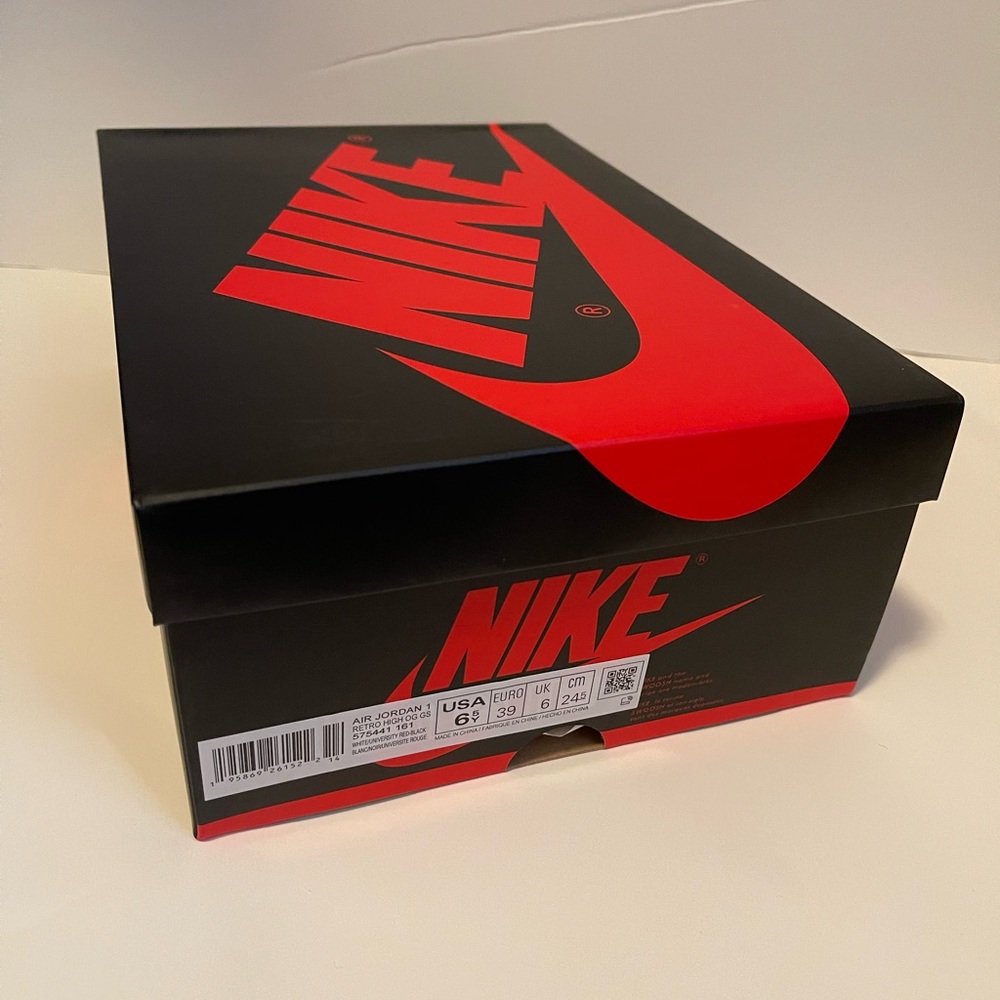 Authentic Jordan 1 Retro High OG Heritage